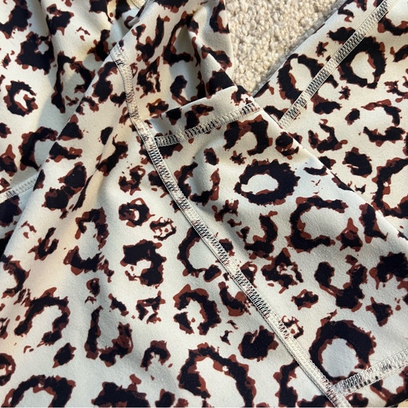 Leopard print leggings - Picture 4 of 4